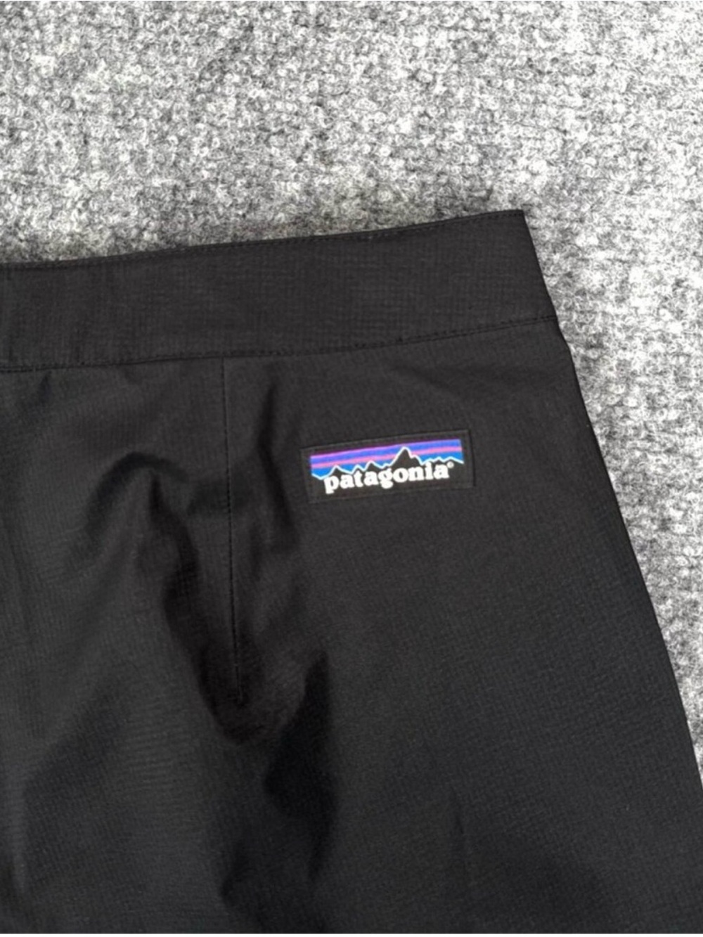 Patagonia Women's Rainshadow
Rain Pants Black Small H2No - Picture 8 of 11